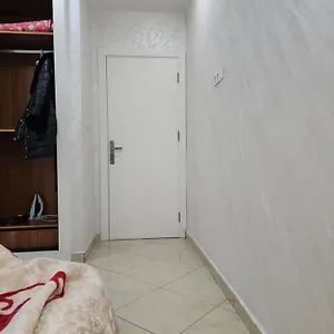 Habitación en casa particular Luxee, Motril